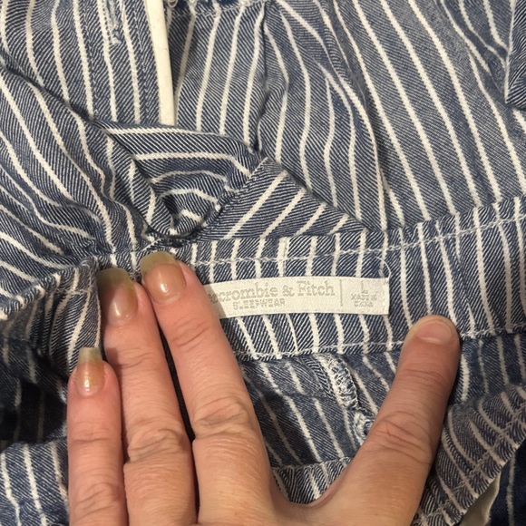 Abercrombie & Fitch Blue and White Striped Sleepwear - Picture 3 of 3